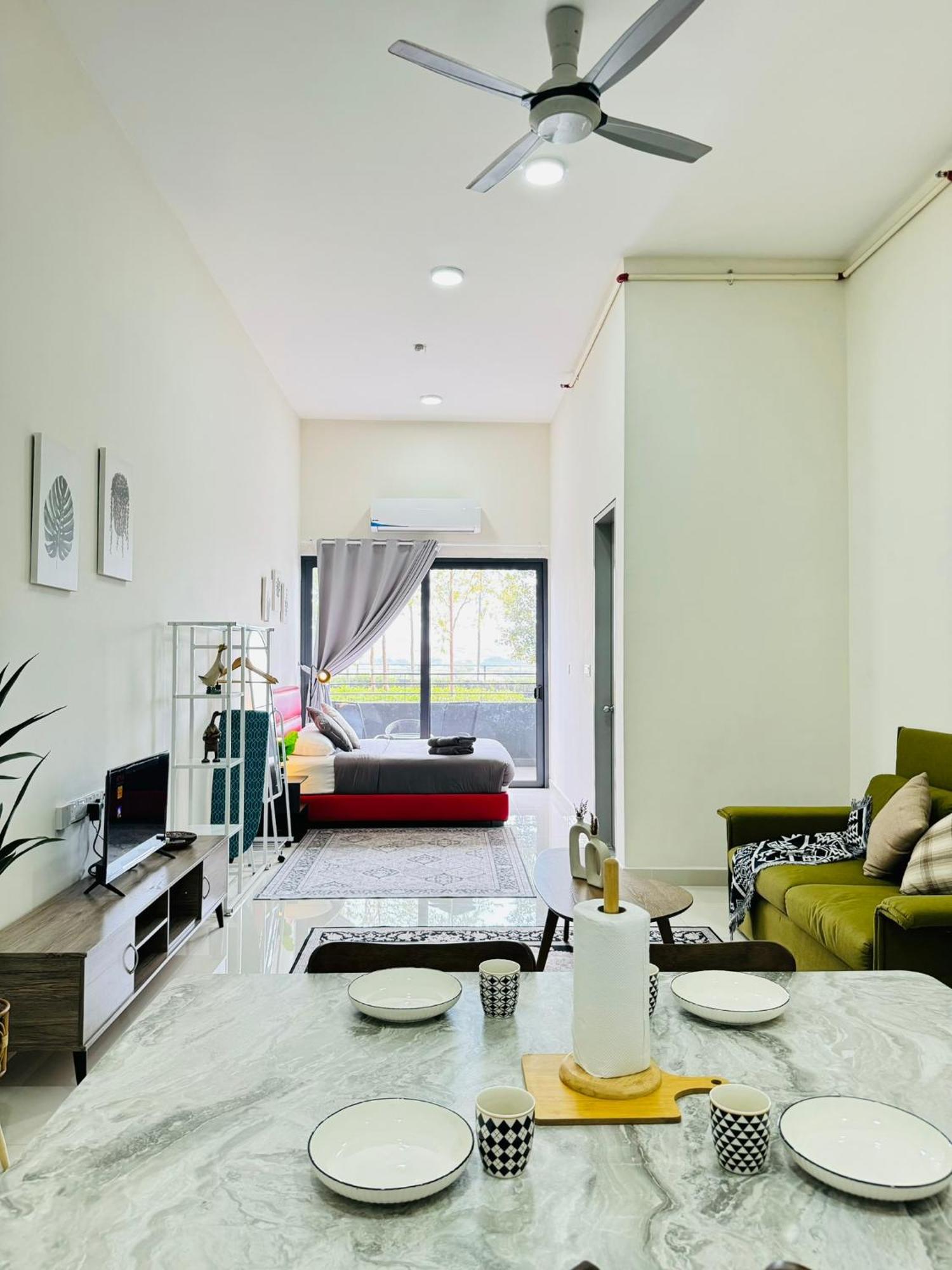 Coresoho Suite By Bkastaycation Kotawarisan Sepang Klia Airport, Free Wifi Exterior foto